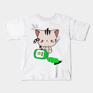 Cute Tabby Cat Spilled Wasabi sauce Kids T-Shirt